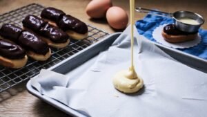 How to Bake Eclairs
